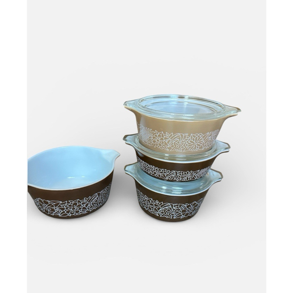 Vintage Pyrex Woodland Set Casserole Dishes 471-B, 472-B, 473-B 474-B - Picture 2 of 16